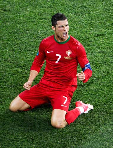 男子冰壶奥运落选赛：中国5-2菲律宾，豪取三连胜！稳居榜首