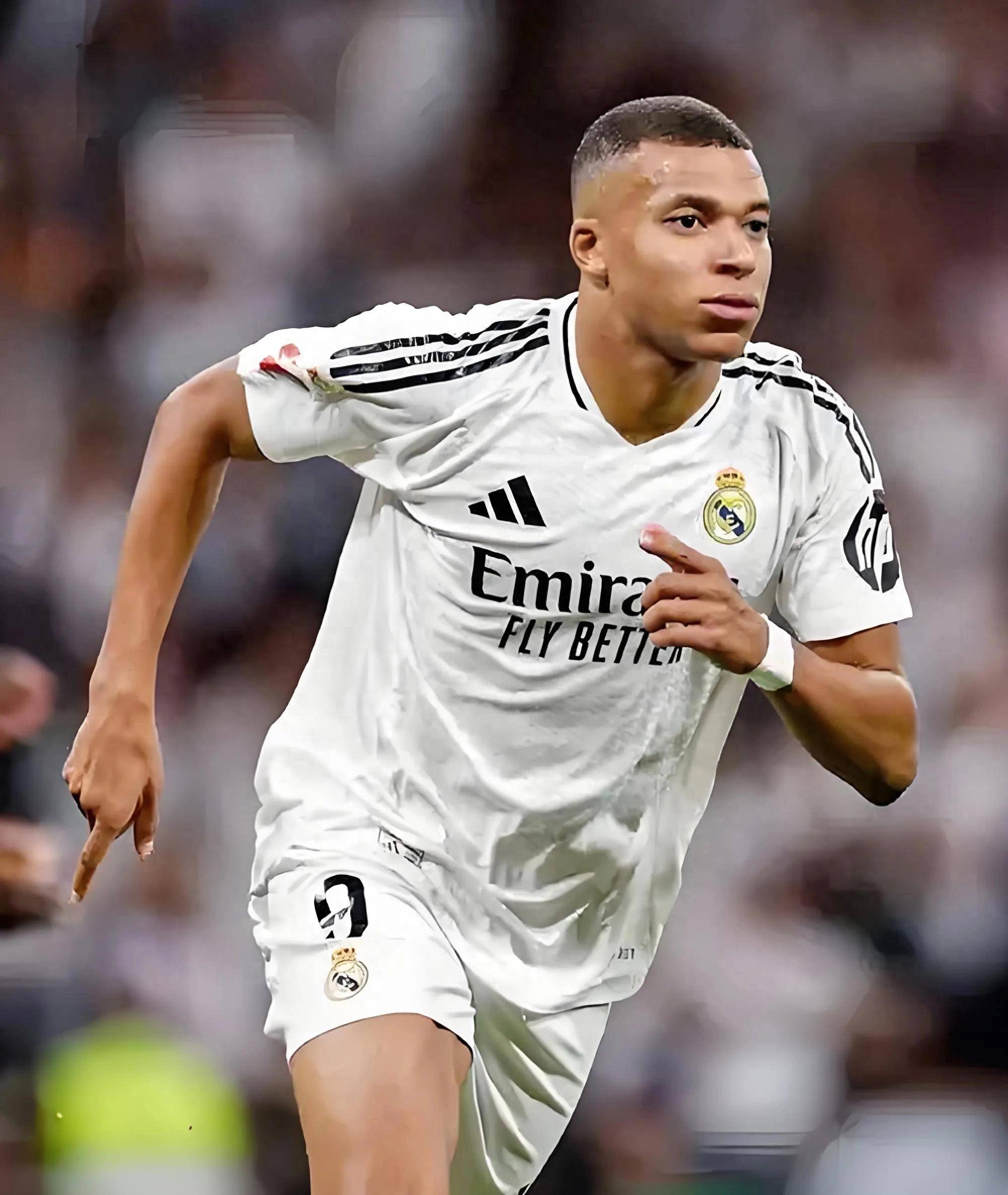 湖人官方发布：世界体操冠军能学会湖人啦啦队的舞蹈动作吗？