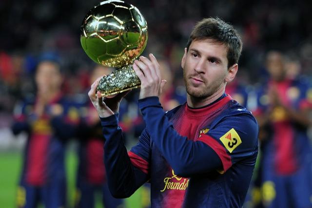 让哈兰德“歇一歇”！昔日MVP走回正轨，他应当接过曼城领军大旗