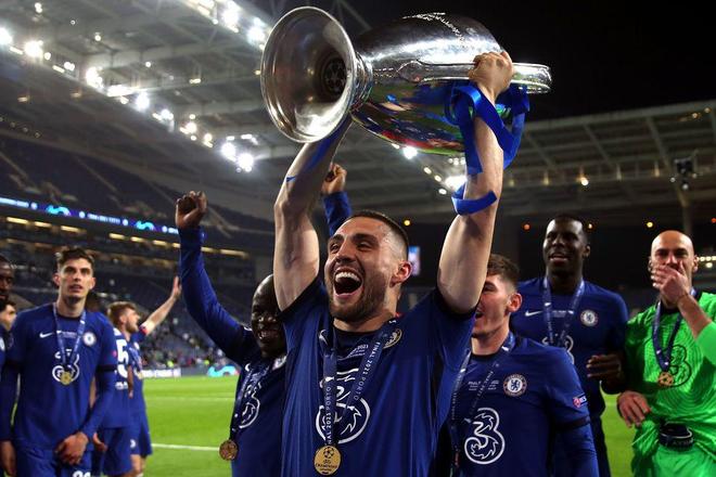 NBA战报：约翰逊30分12板12助，老鹰131-116轻取奇才