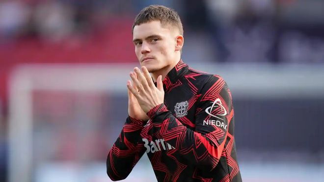 随着2026美加墨世界杯分组结束，世界杯揭幕战对阵球队出炉