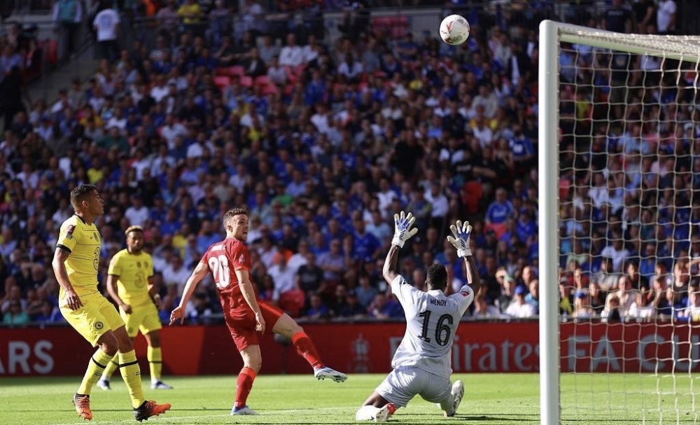 遗憾绝平出手遭封盖！小瓦格纳14中9贡献25分6助攻